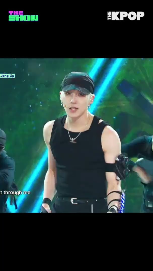 치명적인 춤 선에 심장 떨려서 정신 못 차리는 중❤️ #shorts #THEKPOP #THESHOW